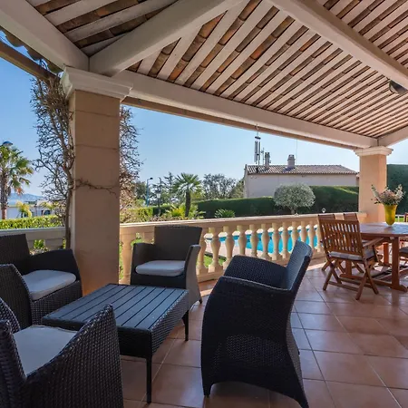 Villa Provencale Avec Piscine Et Vue ! Mandelieu